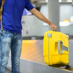 Nadanie bagażu ile przed odlotem Wizz Air? Uniknij problemów na lotnisku