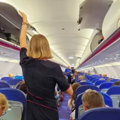 Czy w Wizz Air płaci się za miejsce? Oto, co musisz wiedzieć