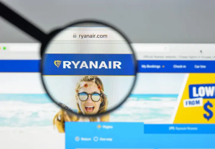 Szukasz tanich lotów z Katowic? Strona Ryanair.com oferuje atrakcyjne ceny.