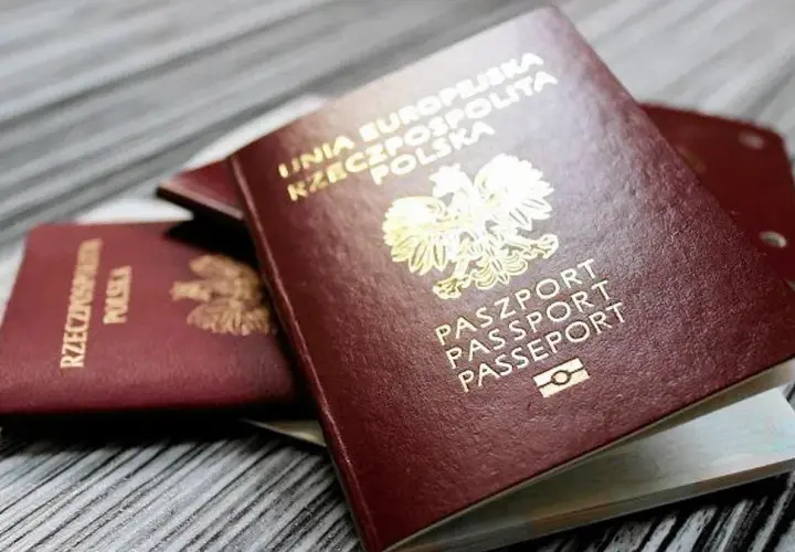 Ile trwa wyrobienie paszportu? Czas oczekiwania, który zaskakuje