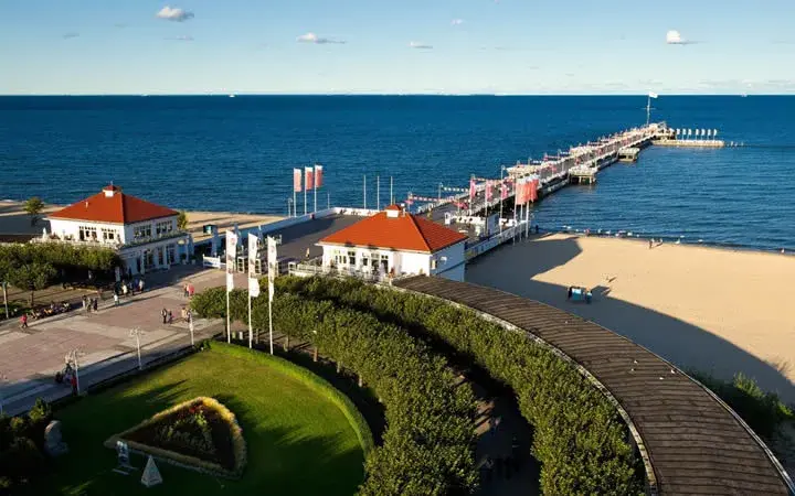 Gdzie na promenadę, molo i najlepsze śniadanie w Krynica Morskiej