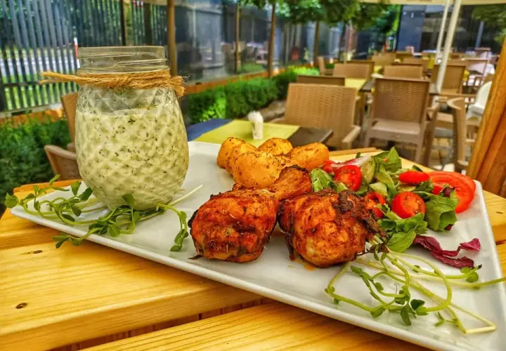 Najlepsze restauracje w Roztoczu i co warto spróbować podczas wizyty