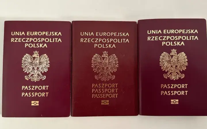 Czy można odebrać paszport za kogoś? Warunki i dokumenty potrzebne