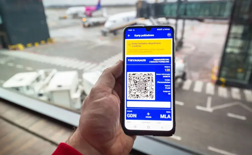 Jak pobrać kartę pokładową Ryanair? Poradnik krok po kroku