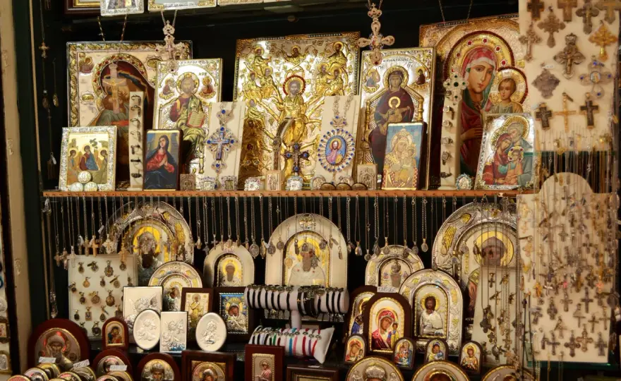 Co warto kupić jako pamiątki z Krety i co zabrać z wyspy jako upominek