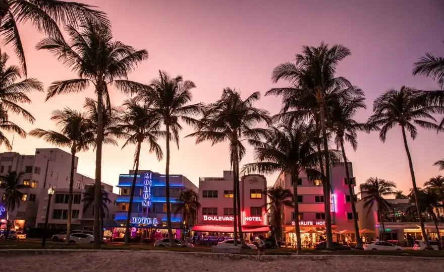 Najlepszy czas na podróż do Miami: uniknij tłumów i wysokich cen