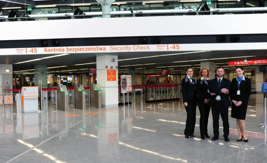 Co to jest terminal na lotnisku i jakie ma kluczowe funkcje?