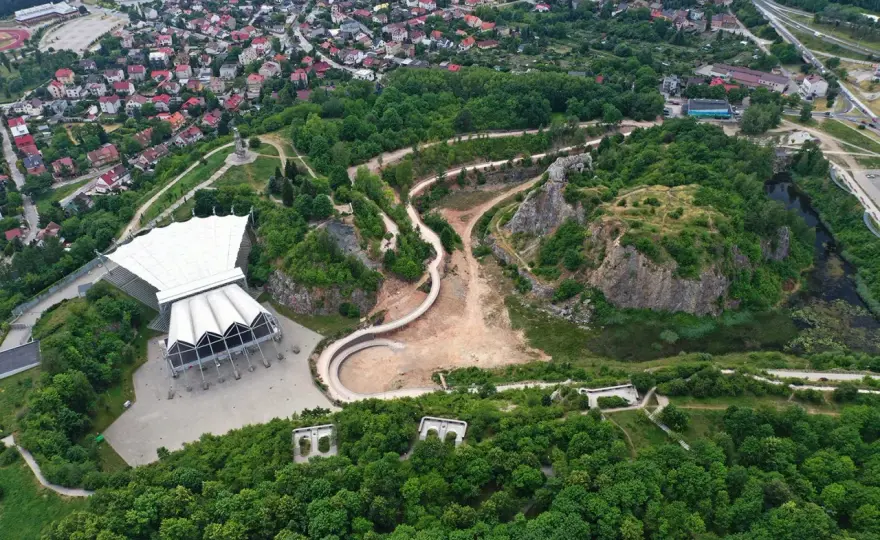 Ostrowiec Świętokrzyski atrakcje: odkryj najciekawsze miejsca do zwiedzania