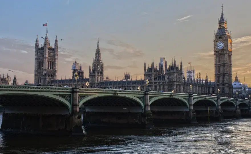 Czy do Londynu trzeba mieć paszport? Oto co musisz wiedzieć