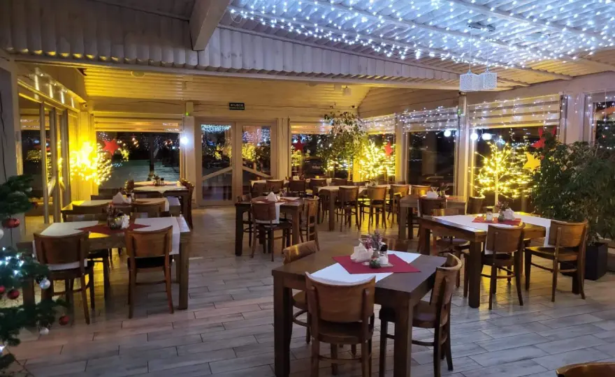 Gdzie zjeść w Dusznikach-Zdroju: Najlepsze restauracje w okolicy