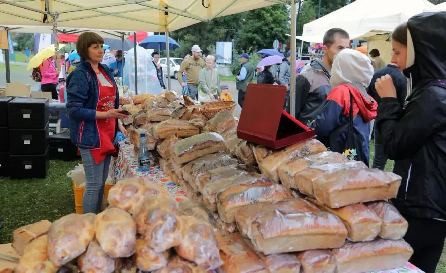 Najciekawsze pamiątki i produkty regionalne, które warto przywieźć z Zakopanego