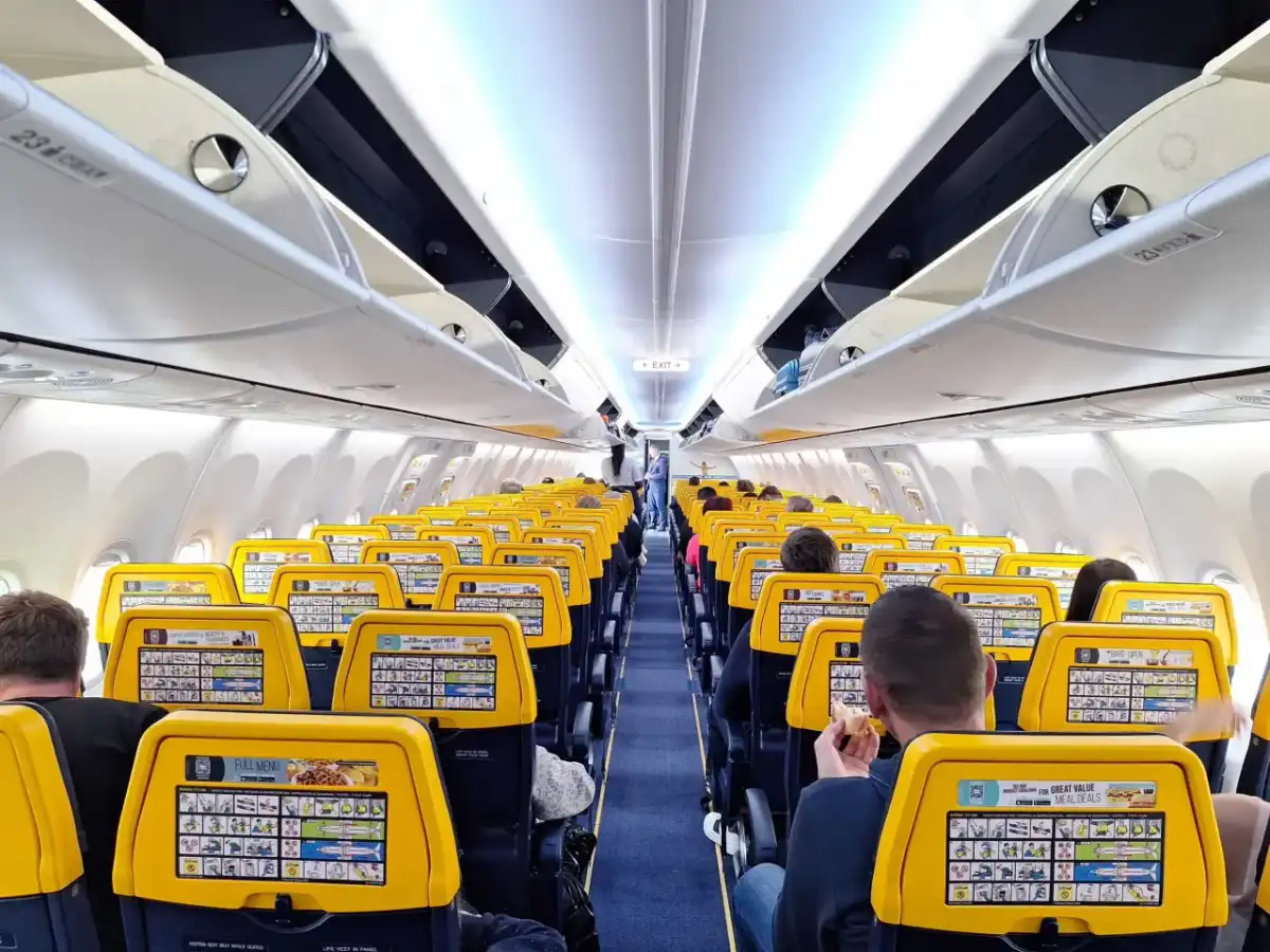Ryanair: Zmień walutę i uniknij DCC. Oszczędź na biletach!