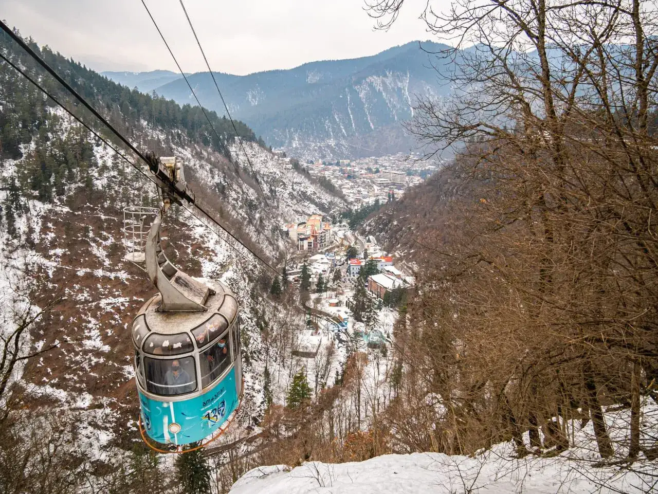 Zdjęcie Borjomi w Gruzji: Odkryj atrakcje i ciekawe miejsca w uzdrowisku